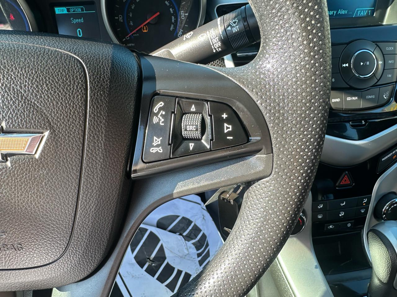 Chevrolet Cruze Limited 4dr Sdn Auto LT w/1LT 2016