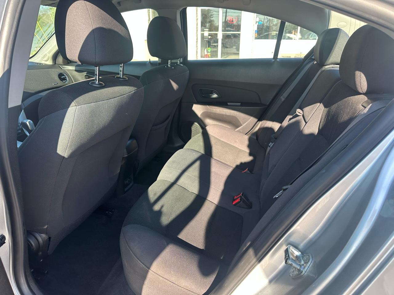 Chevrolet Cruze Limited 4dr Sdn Auto LT w/1LT 2016