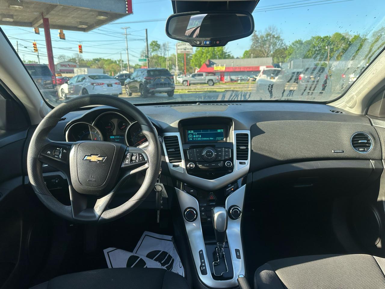 Chevrolet Cruze Limited 4dr Sdn Auto LT w/1LT 2016