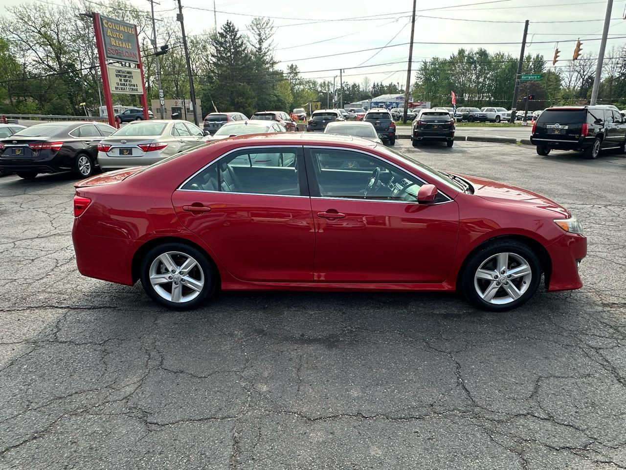 Toyota Camry 4dr Sdn I4 Auto SE Sport Limited Edition (Natl) 2012