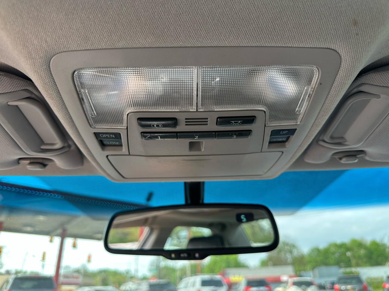 Toyota Camry 4dr Sdn I4 Auto SE Sport Limited Edition (Natl) 2012