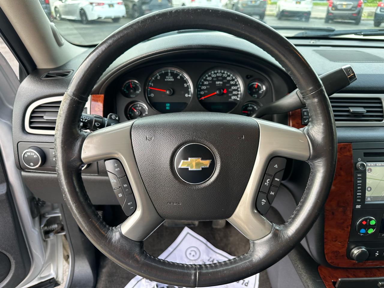 Chevrolet Tahoe 4WD 4dr 1500 LTZ 2013