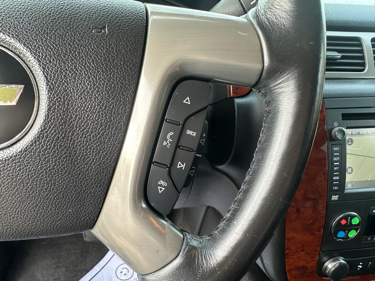 Chevrolet Tahoe 4WD 4dr 1500 LTZ 2013