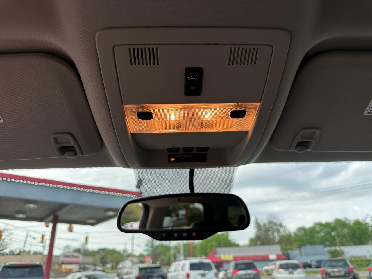 Chevrolet Tahoe 4WD 4dr 1500 LTZ 2013