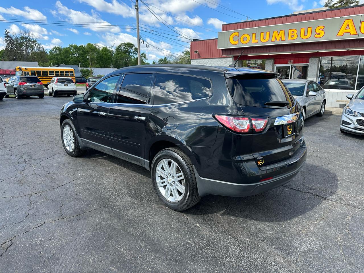 Chevrolet Traverse AWD 4dr LT w/1LT 2015