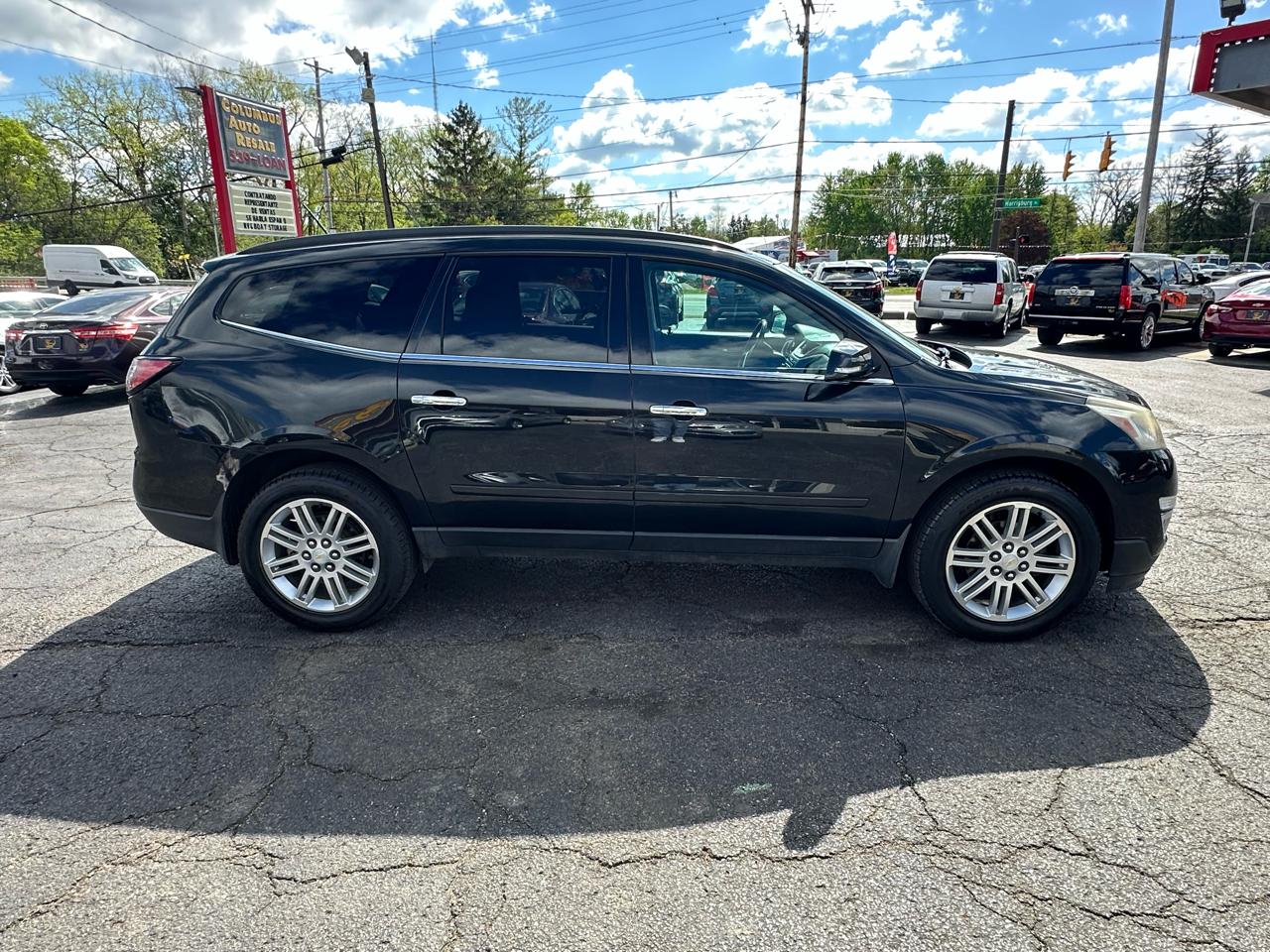 Chevrolet Traverse AWD 4dr LT w/1LT 2015