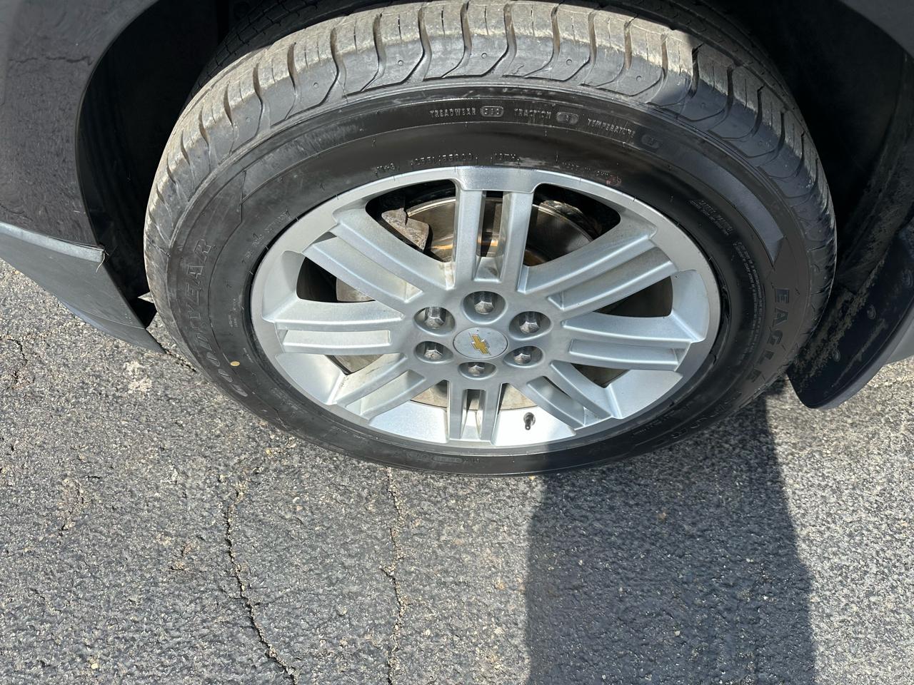 Chevrolet Traverse AWD 4dr LT w/1LT 2015