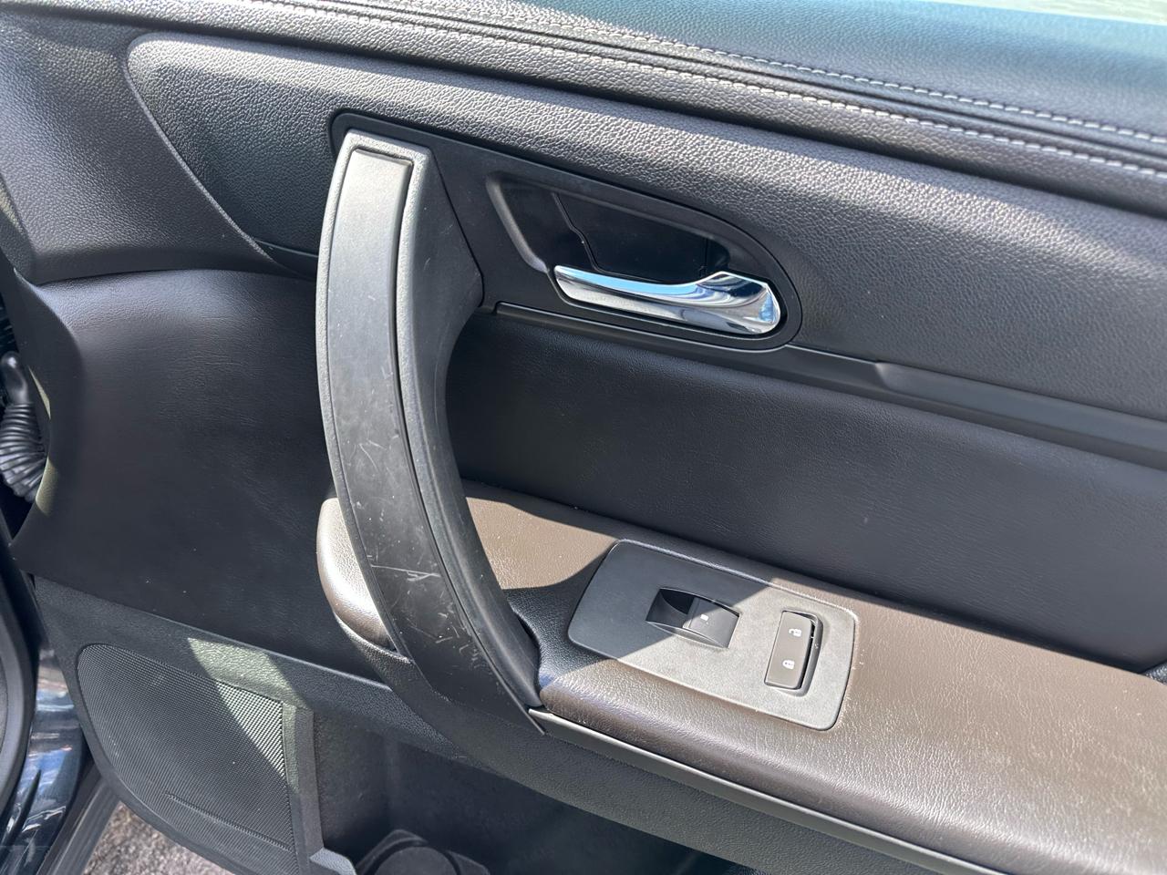 Chevrolet Traverse AWD 4dr LT w/1LT 2015