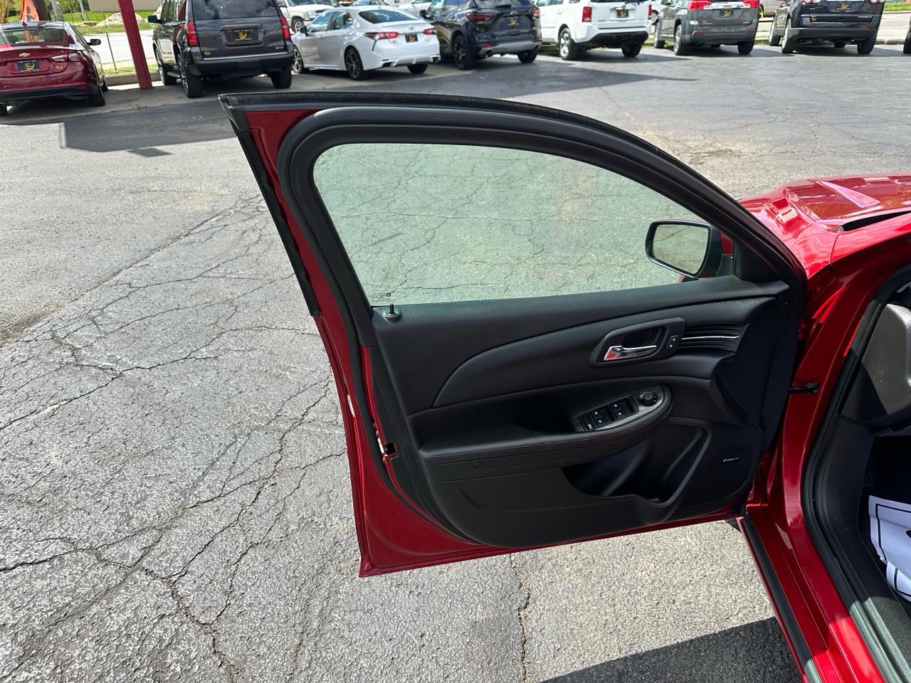 Chevrolet Malibu 4dr Sdn LT w/2LT 2014