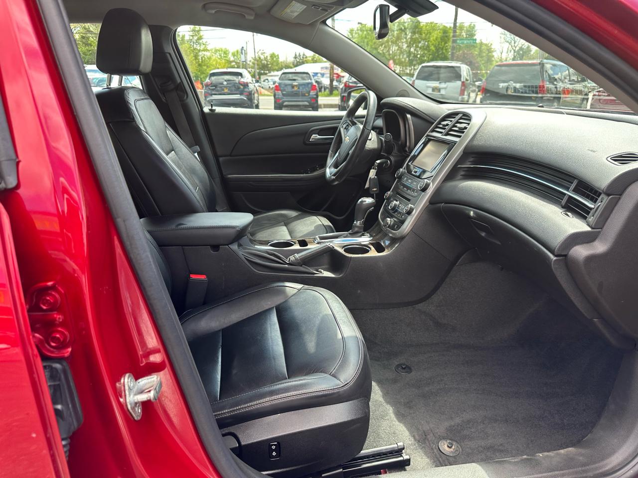 Chevrolet Malibu 4dr Sdn LT w/2LT 2014