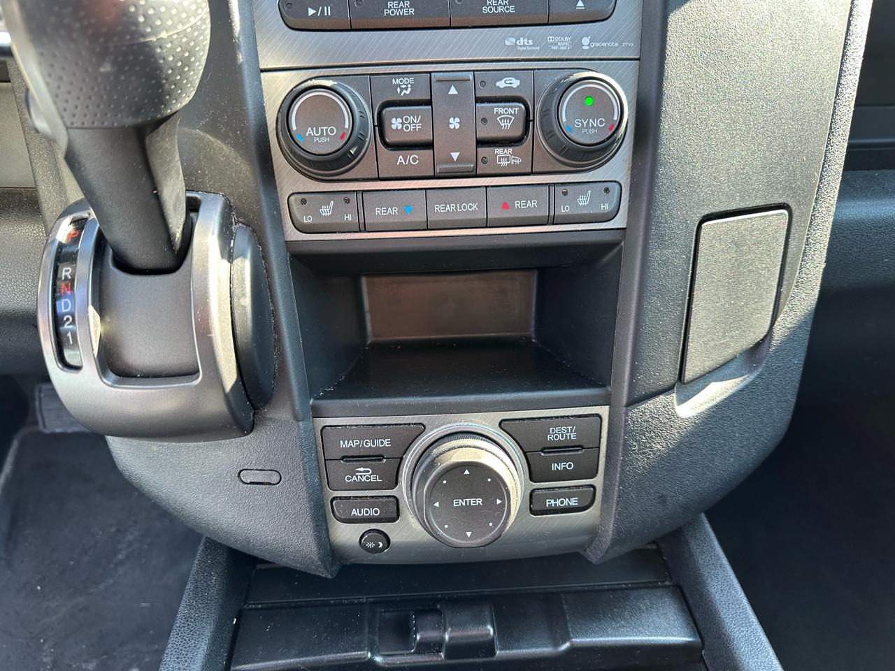 Honda Pilot 4WD 4dr Touring w/RES & Navi 2014