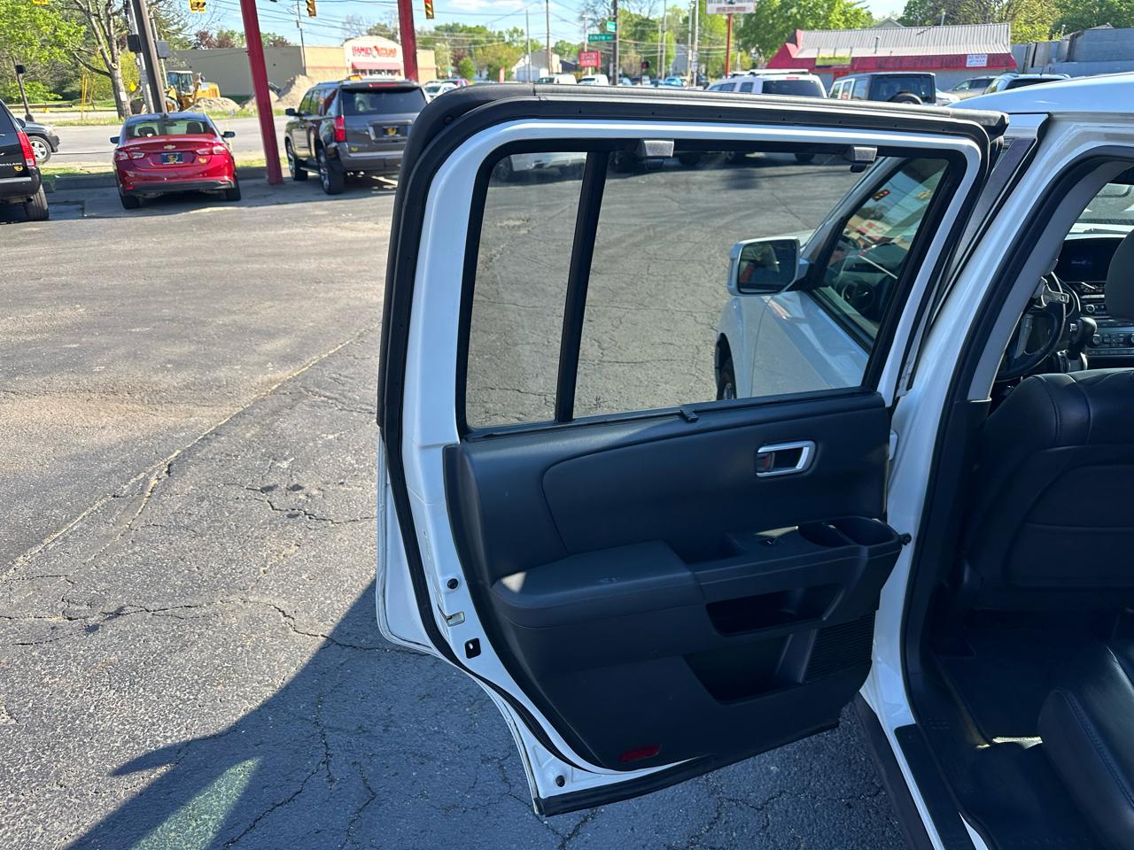 Honda Pilot 4WD 4dr Touring w/RES & Navi 2014