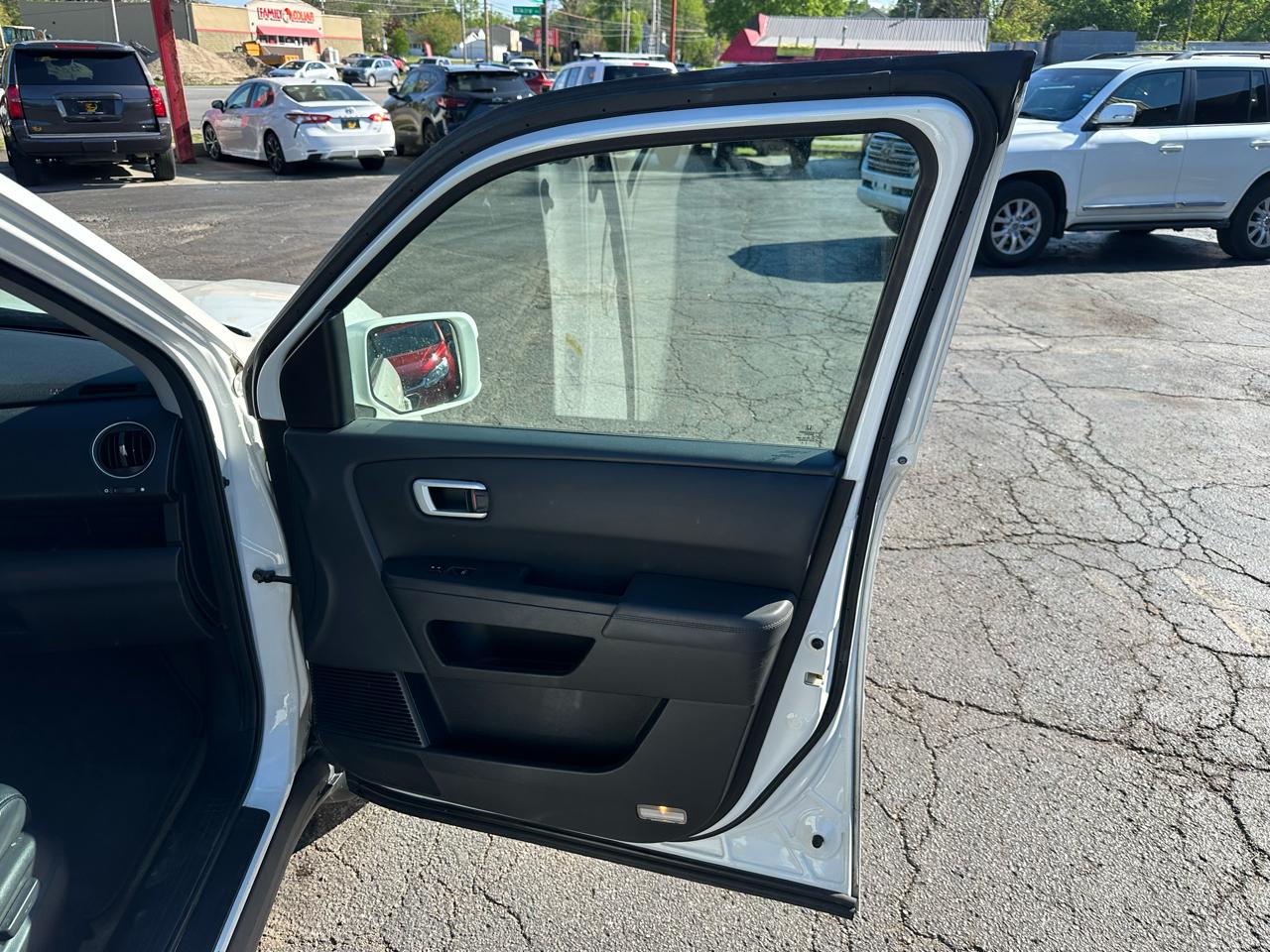 Honda Pilot 4WD 4dr Touring w/RES & Navi 2014