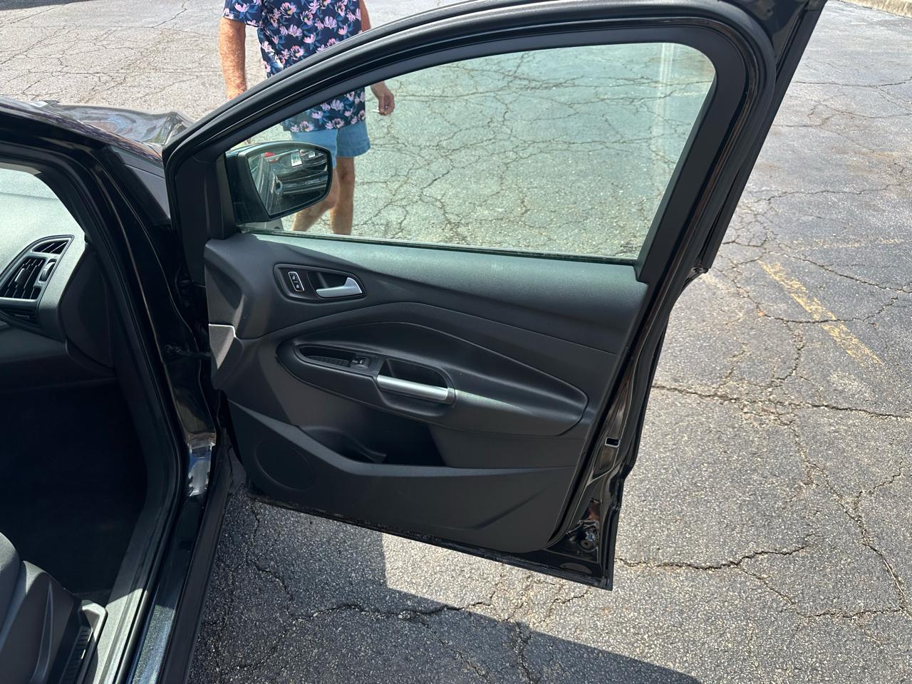 Ford Escape FWD 4dr SE 2014