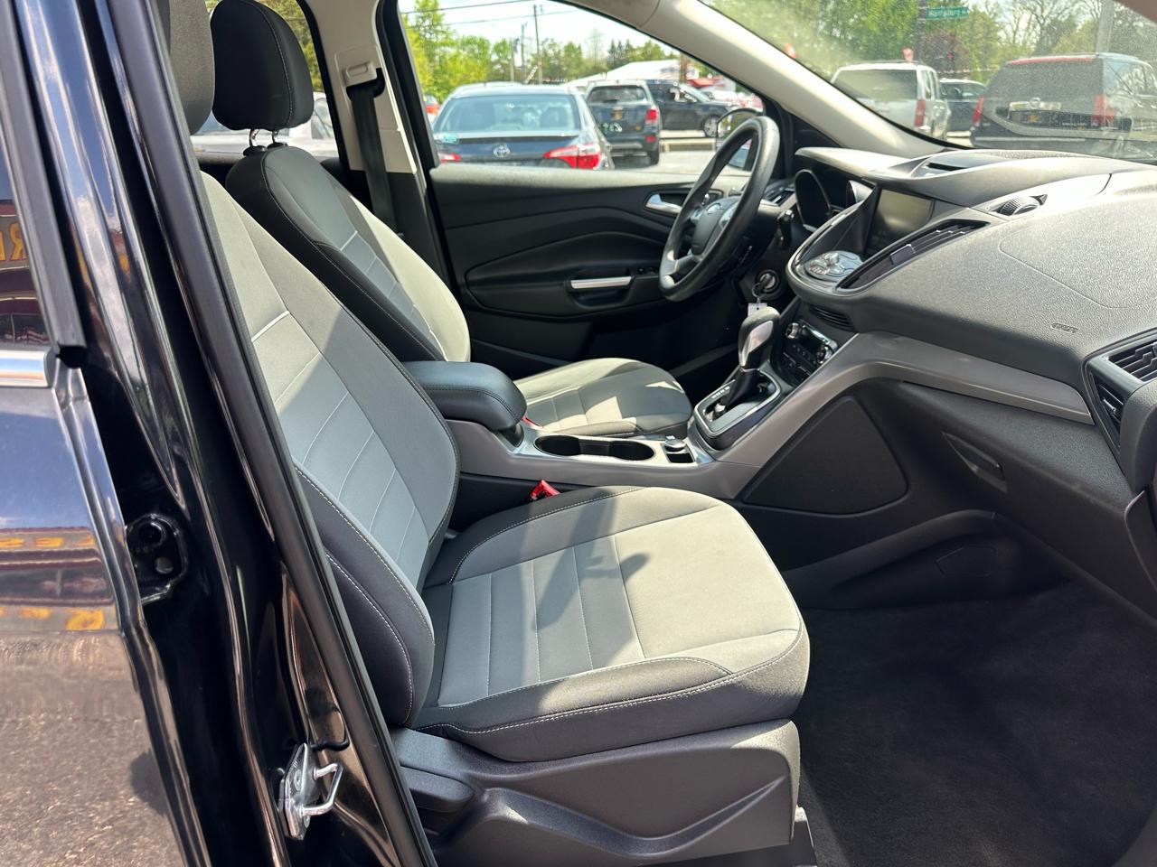 Ford Escape FWD 4dr SE 2014