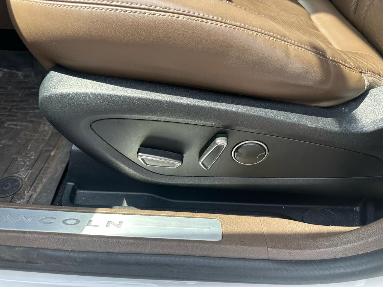 Lincoln MKC AWD 4dr Reserve 2016