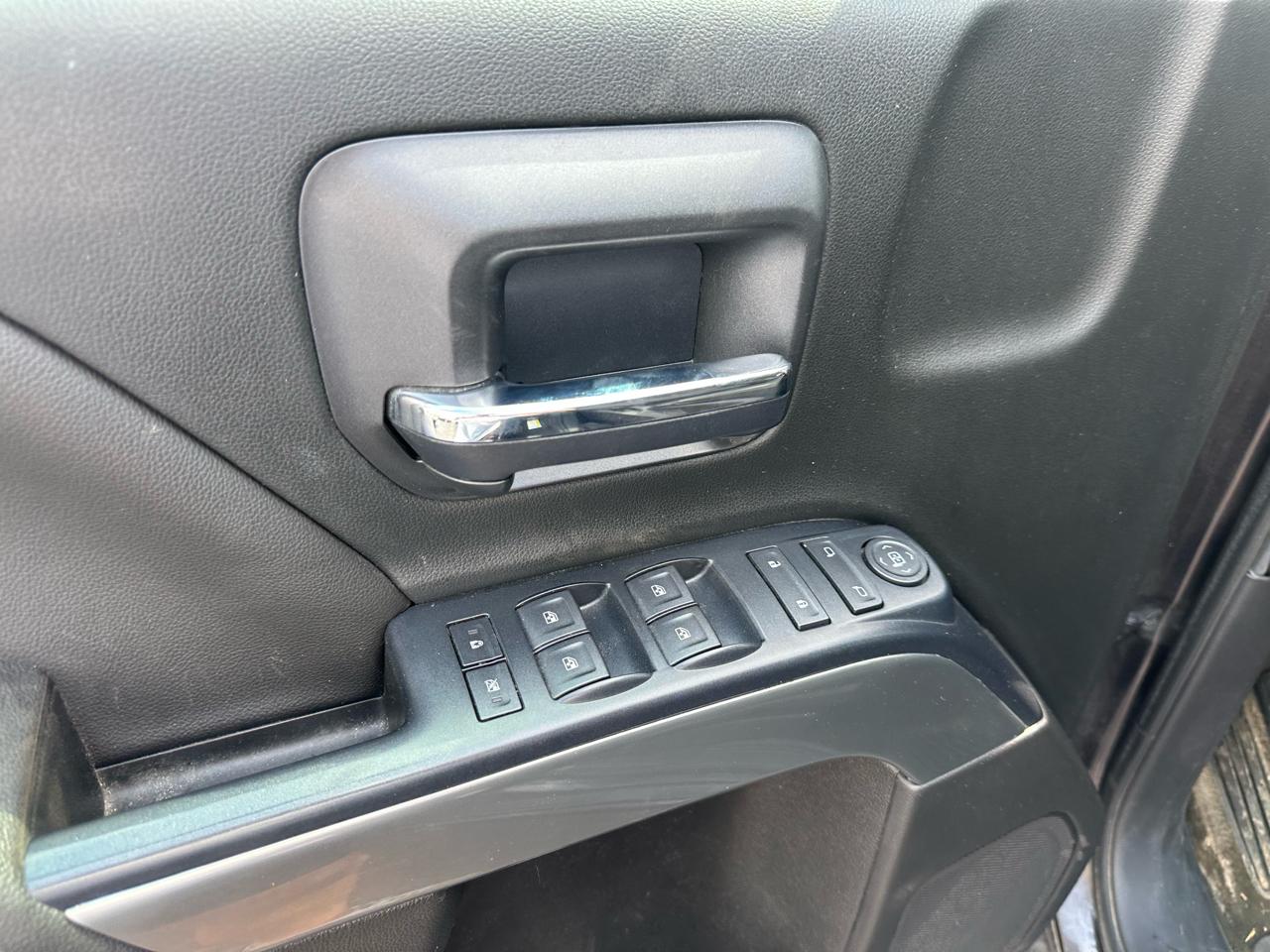 Chevrolet Silverado 1500 4WD Crew Cab 143.5" LT w/1LT 2016