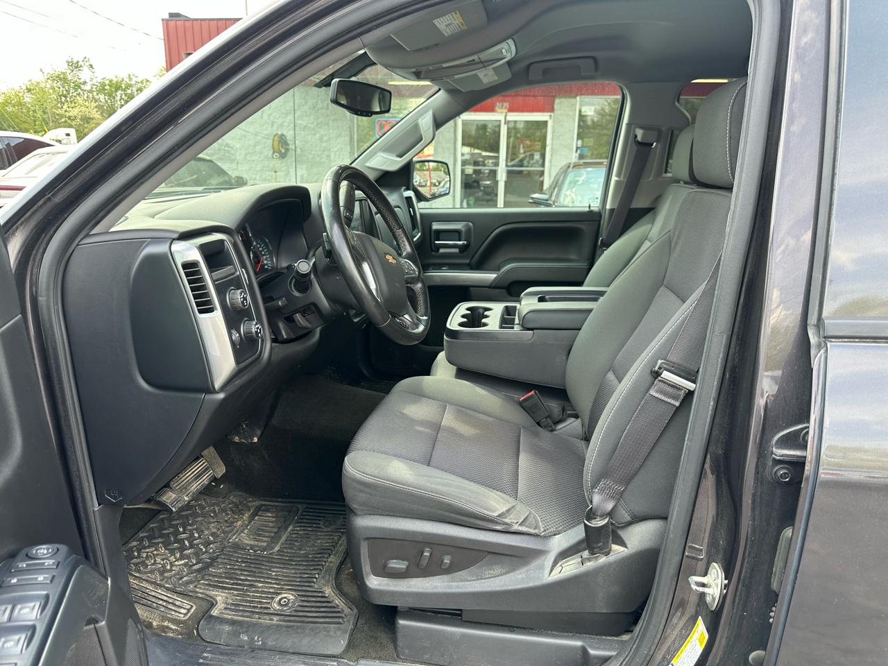 Chevrolet Silverado 1500 4WD Crew Cab 143.5" LT w/1LT 2016