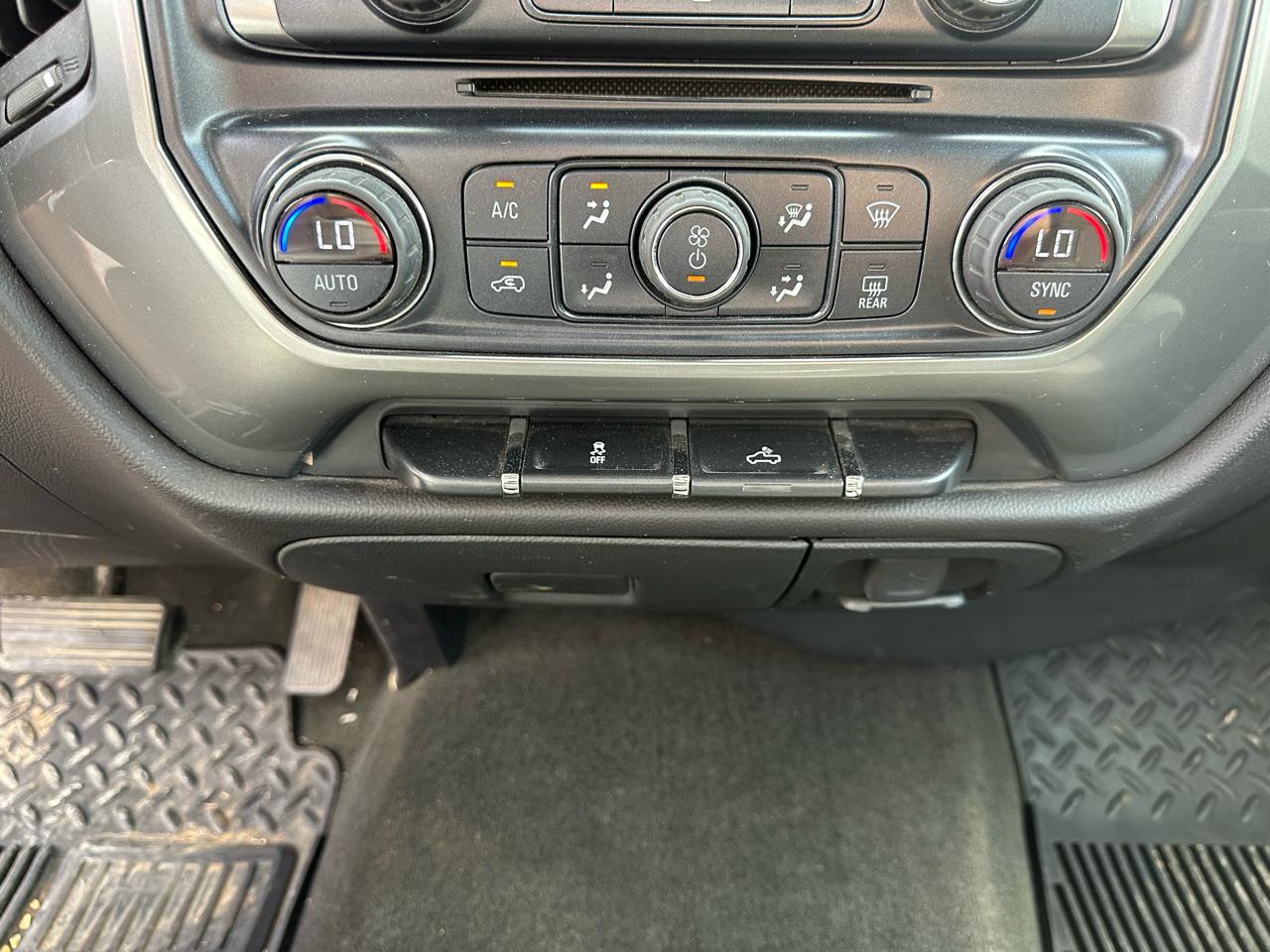 Chevrolet Silverado 1500 4WD Crew Cab 143.5" LT w/1LT 2016