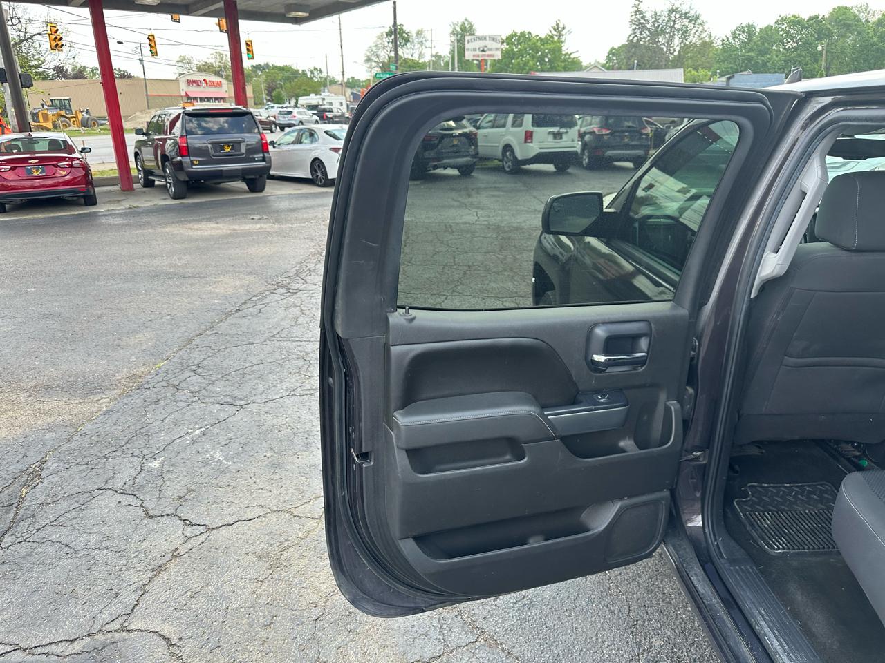 Chevrolet Silverado 1500 4WD Crew Cab 143.5" LT w/1LT 2016