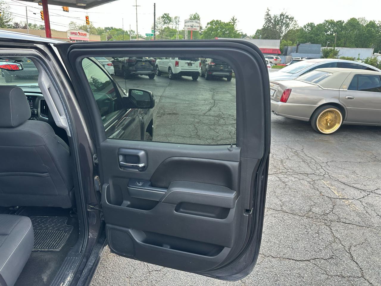 Chevrolet Silverado 1500 4WD Crew Cab 143.5" LT w/1LT 2016