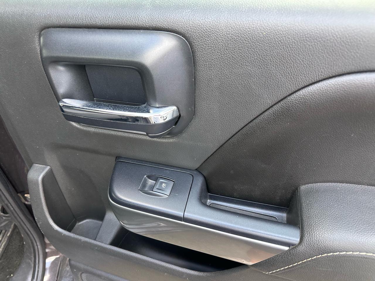 Chevrolet Silverado 1500 4WD Crew Cab 143.5" LT w/1LT 2016