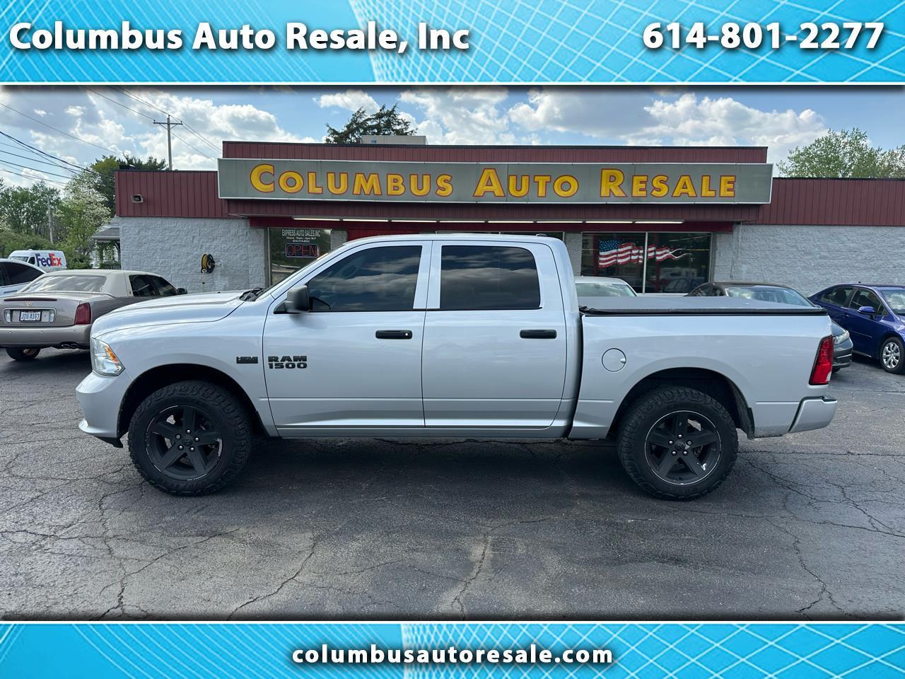 RAM 1500 4WD Crew Cab 140.5" Express 2015