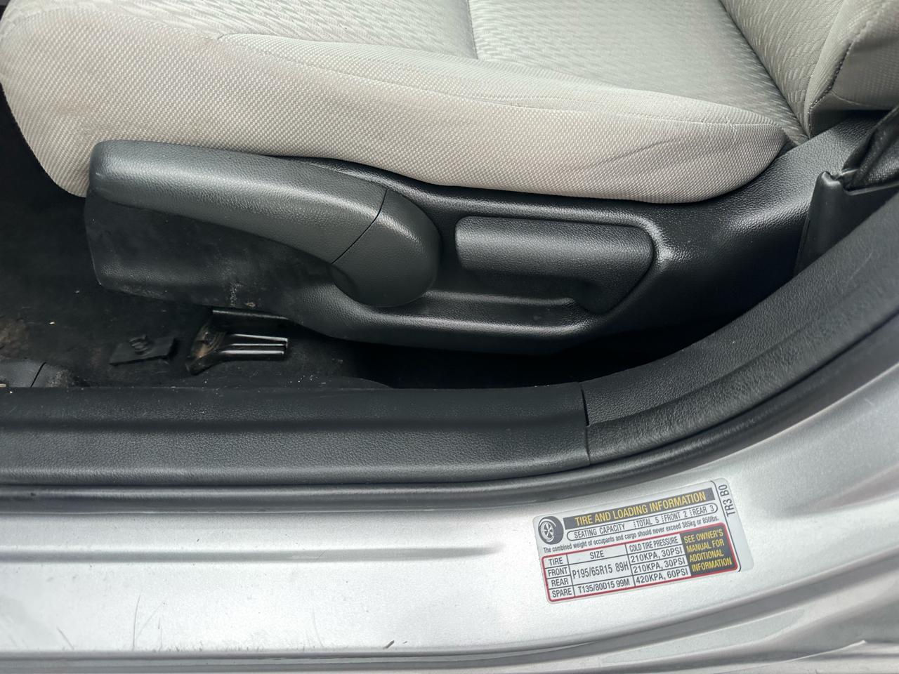 Honda Civic Sedan 4dr CVT LX 2015