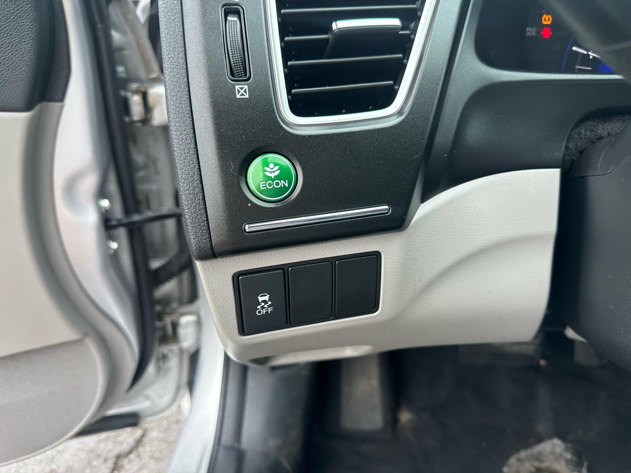 Honda Civic Sedan 4dr CVT LX 2015