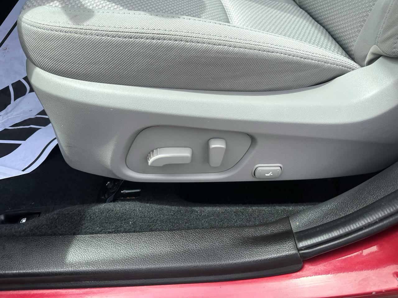 Subaru Forester 4dr CVT 2.5i Premium PZEV 2015