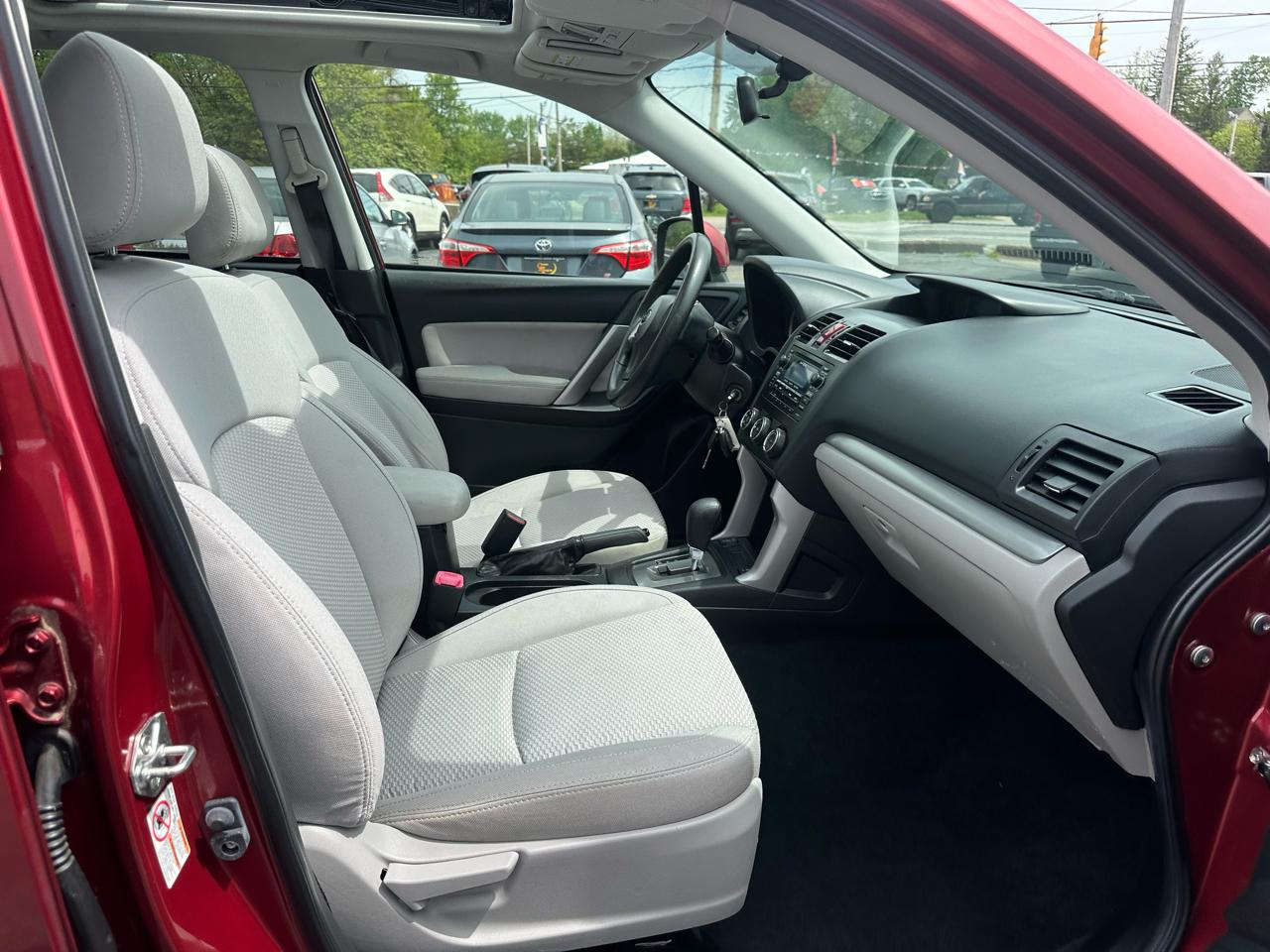 Subaru Forester 4dr CVT 2.5i Premium PZEV 2015