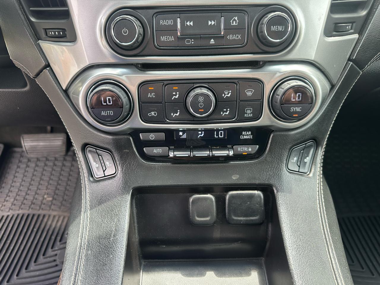 Chevrolet Tahoe 4WD 4dr LT 2015