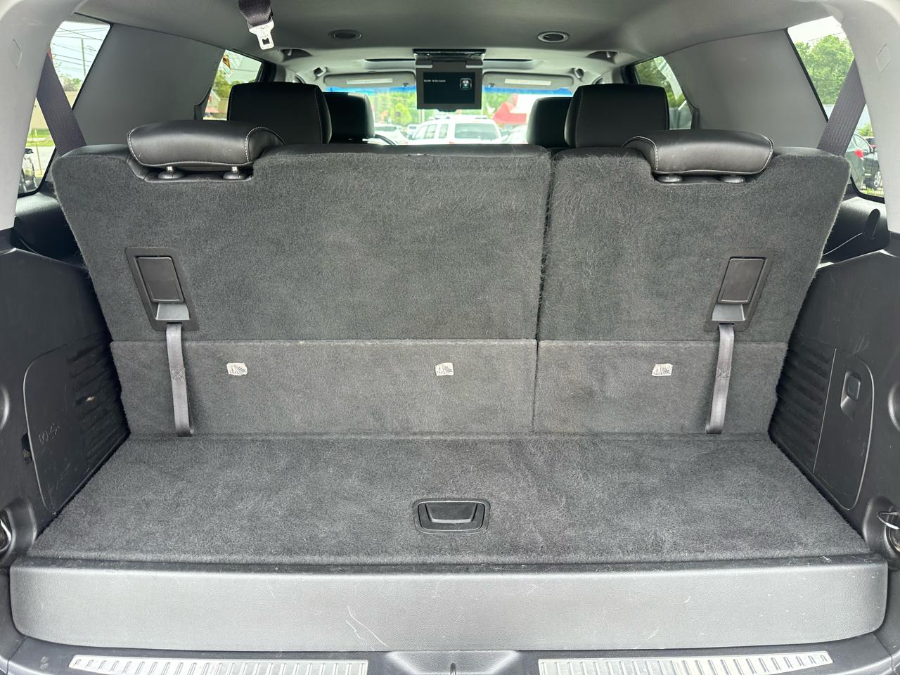 Chevrolet Tahoe 4WD 4dr LT 2015