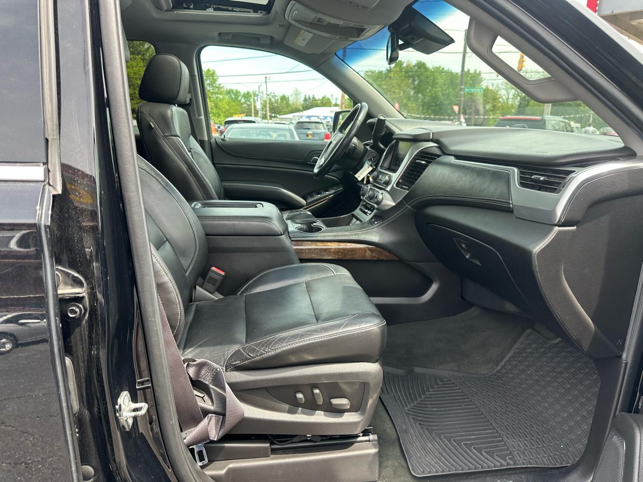 Chevrolet Tahoe 4WD 4dr LT 2015