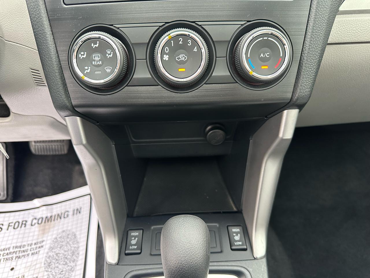 Subaru Forester 4dr CVT 2.5i Premium PZEV 2015