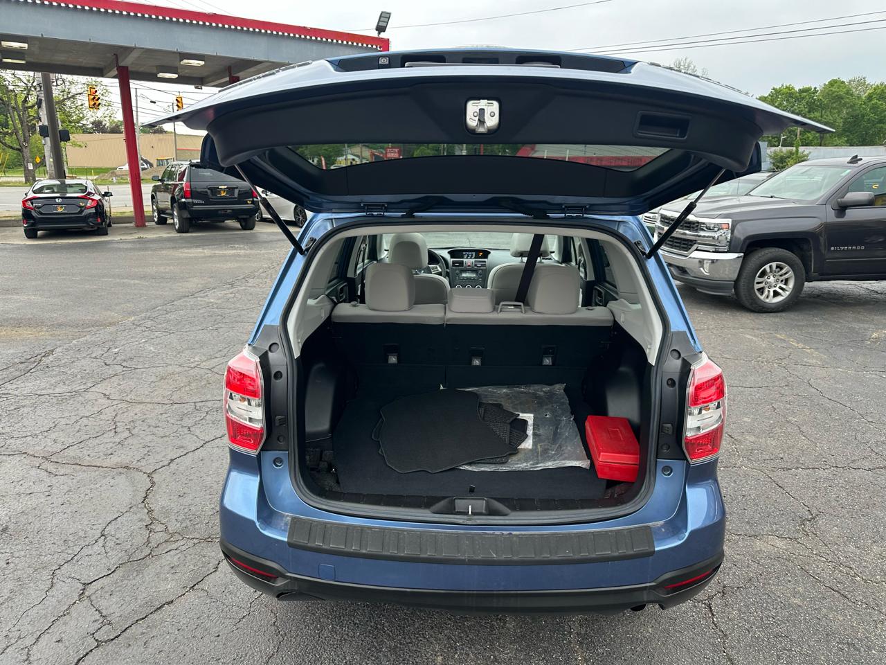 Subaru Forester 4dr CVT 2.5i Premium PZEV 2015