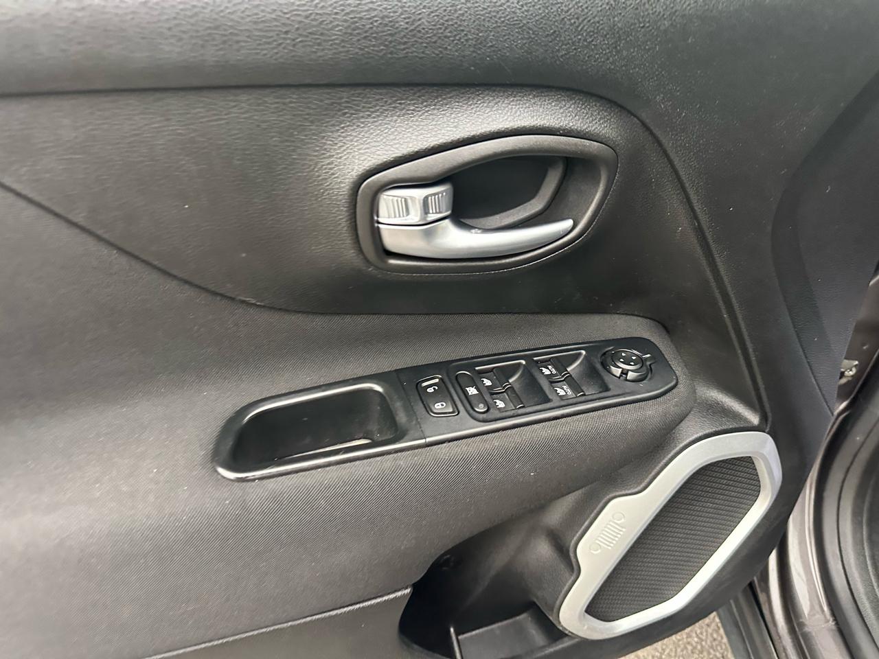 Jeep Renegade Latitude FWD 2018