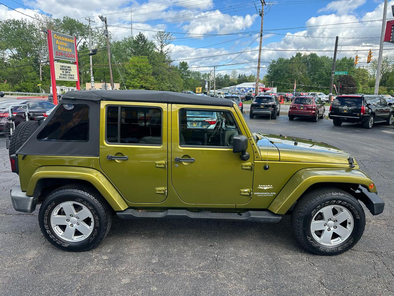 Jeep Wrangler 4WD 4dr Unlimited Sahara 2007