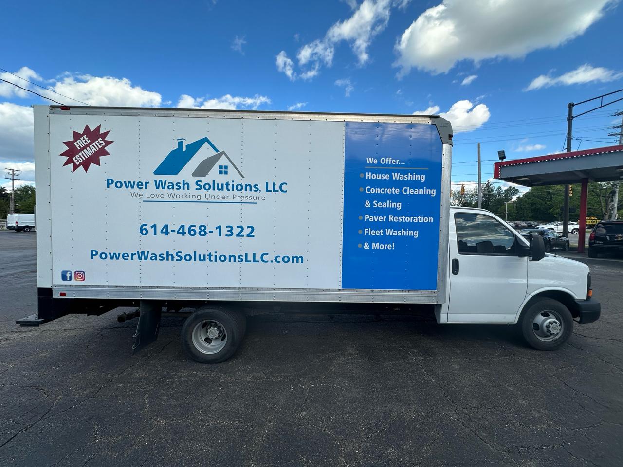 Chevrolet Express Commercial Cutaway 3500 Van 177" *Ltd Avail* 2016
