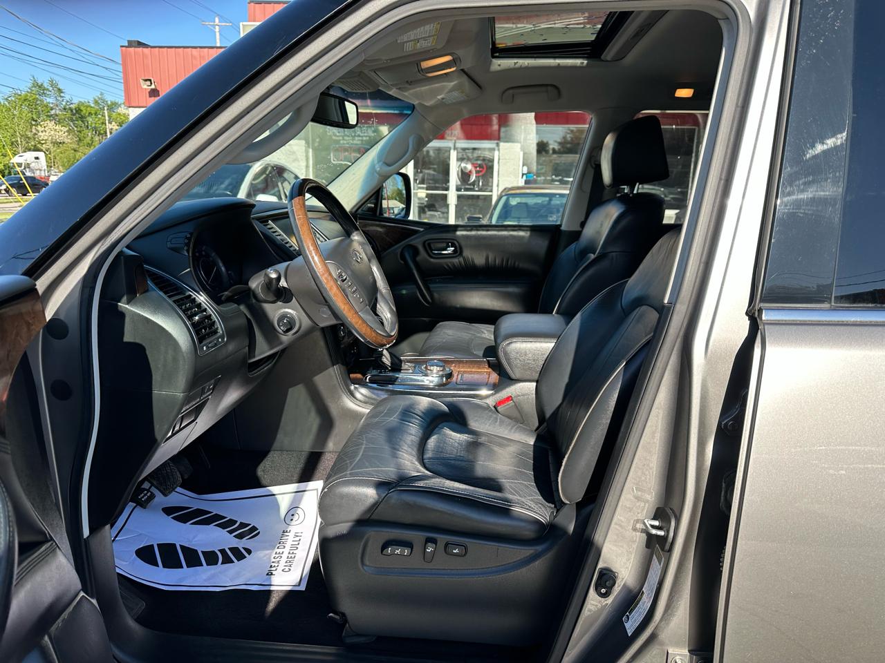 Infiniti QX56 4WD 4dr *Ltd Avail* 2013