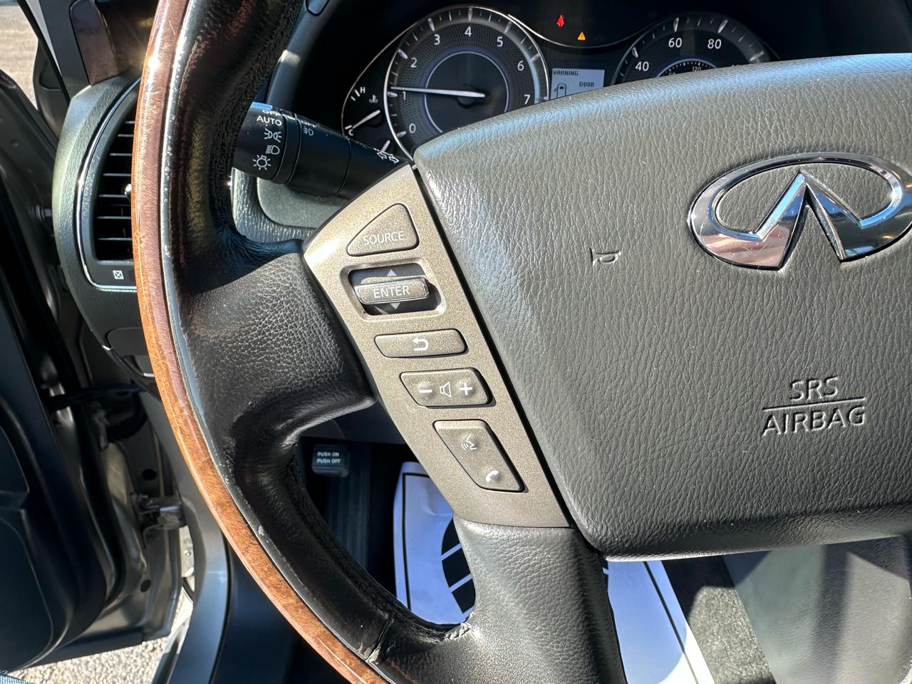 Infiniti QX56 4WD 4dr *Ltd Avail* 2013