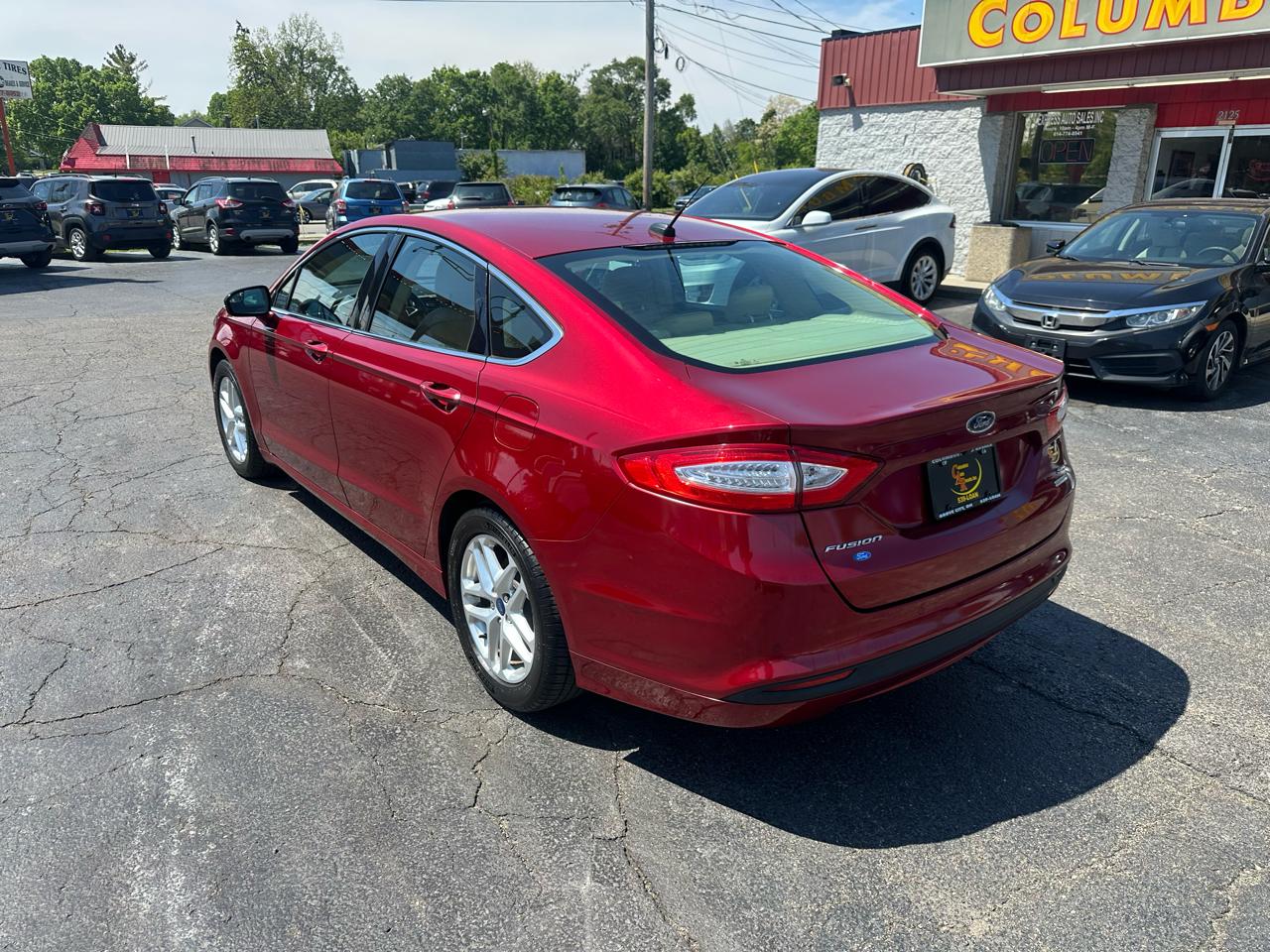 Ford Fusion 4dr Sdn SE FWD 2013