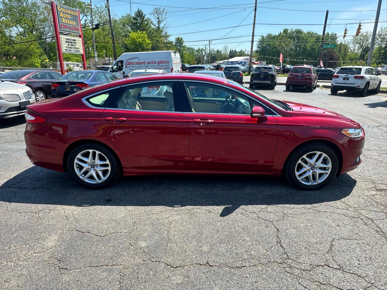 Ford Fusion 4dr Sdn SE FWD 2013