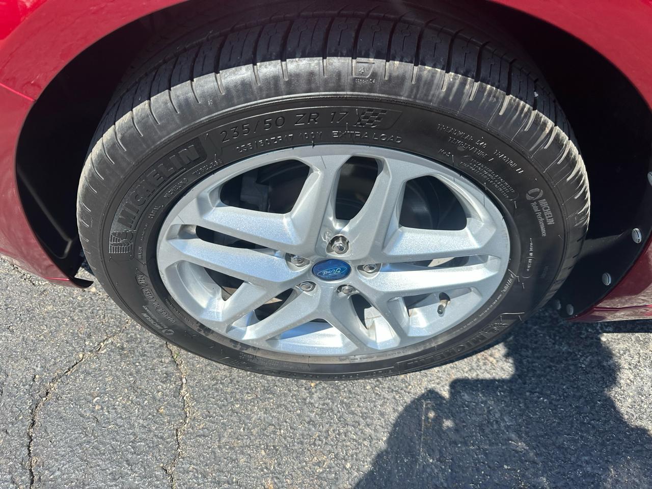 Ford Fusion 4dr Sdn SE FWD 2013