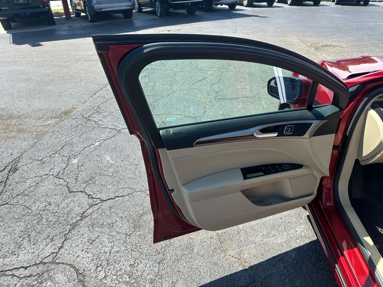 Ford Fusion 4dr Sdn SE FWD 2013