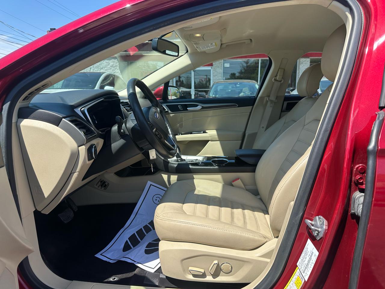Ford Fusion 4dr Sdn SE FWD 2013