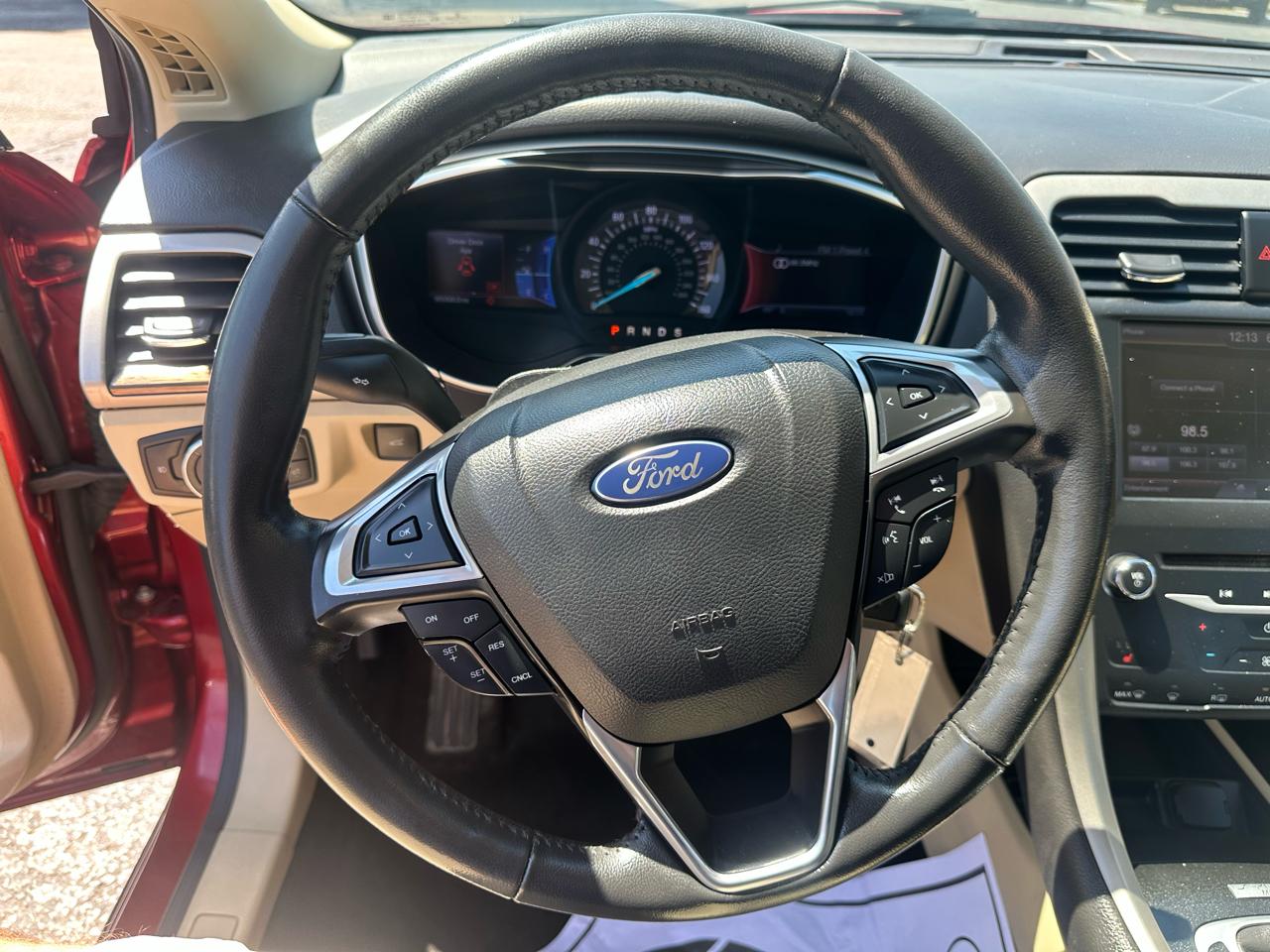 Ford Fusion 4dr Sdn SE FWD 2013