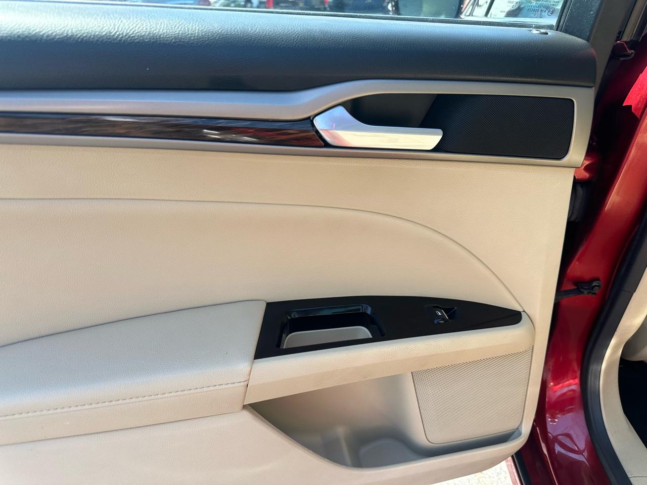 Ford Fusion 4dr Sdn SE FWD 2013