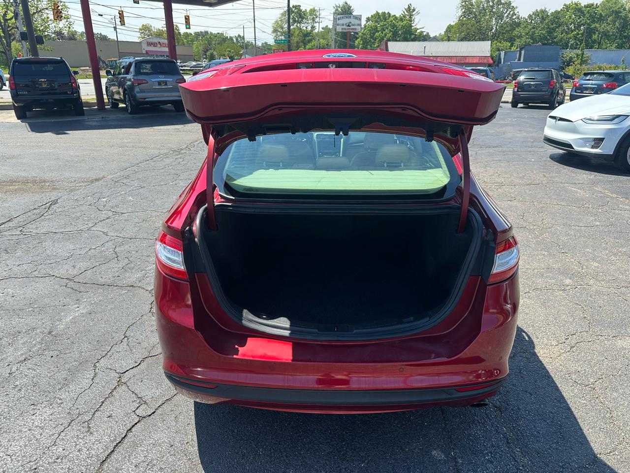 Ford Fusion 4dr Sdn SE FWD 2013