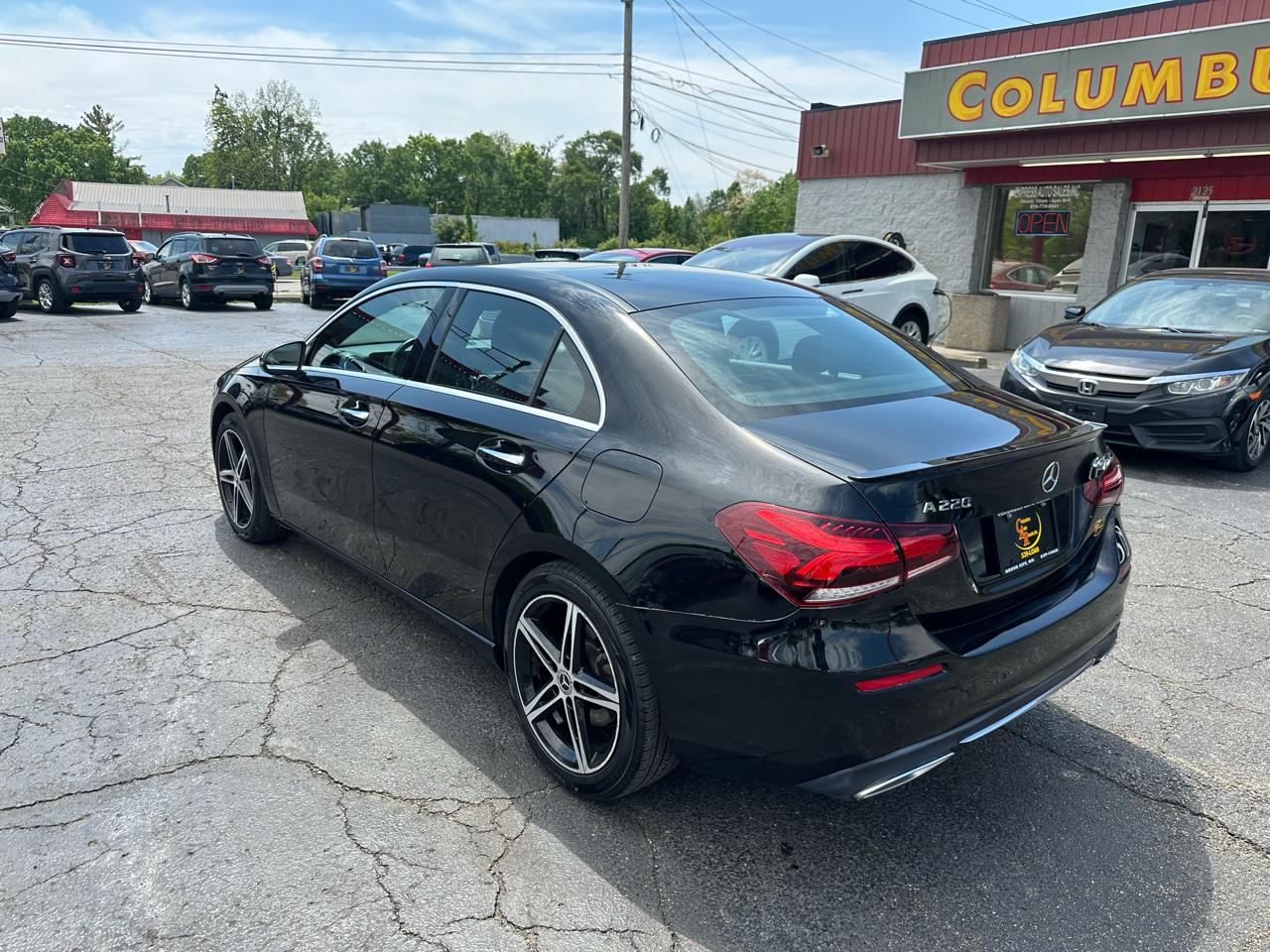 Mercedes-Benz A-Class A 220 4MATIC Sedan 2019